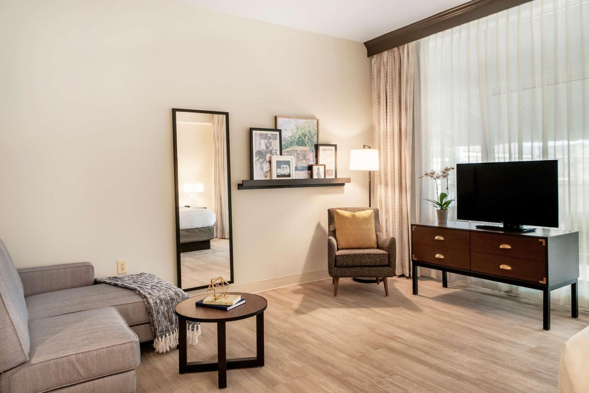 St Charles Coach House, Ascend Hotel Collection Новий Орлеан Екстер'єр фото